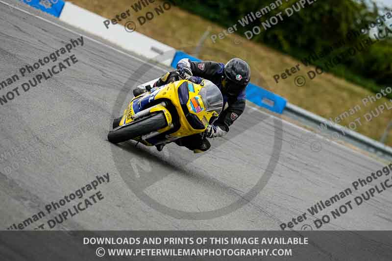 donington no limits trackday;donington park photographs;donington trackday photographs;no limits trackdays;peter wileman photography;trackday digital images;trackday photos